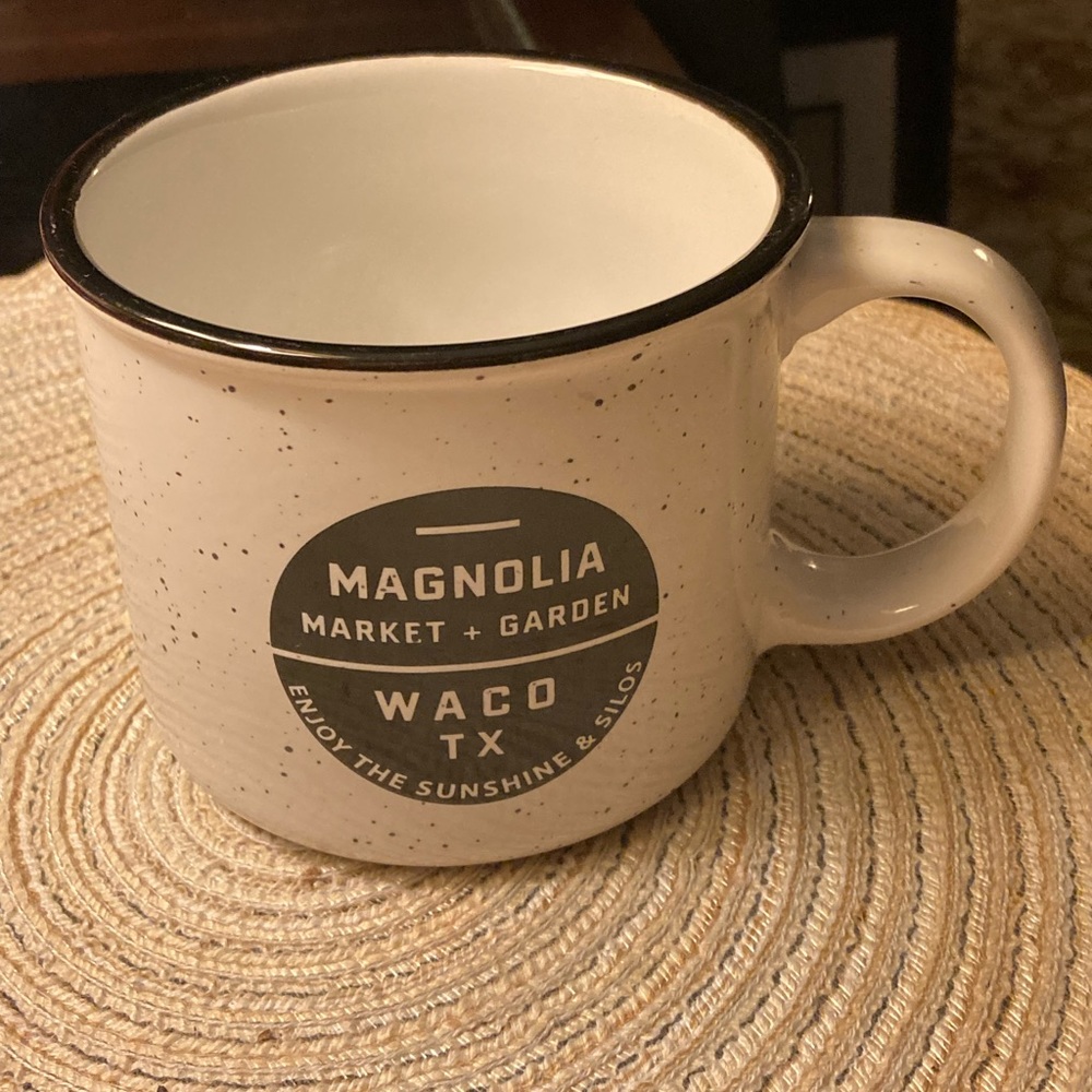 Magnolia Market + Garden Waco Mug❤️🌹